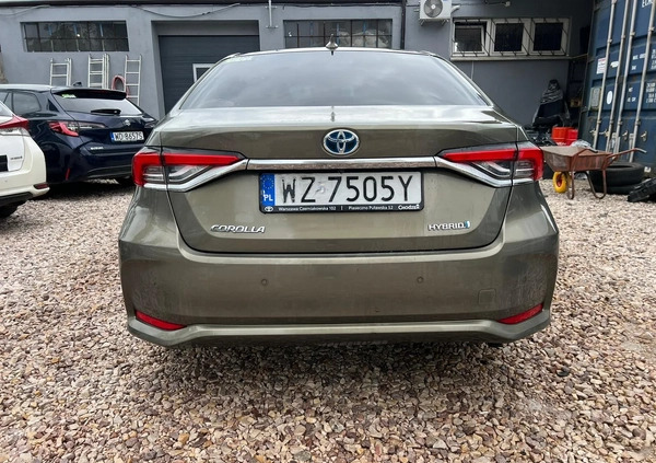 Toyota Corolla cena 59000 przebieg: 200000, rok produkcji 2019 z Warszawa małe 121